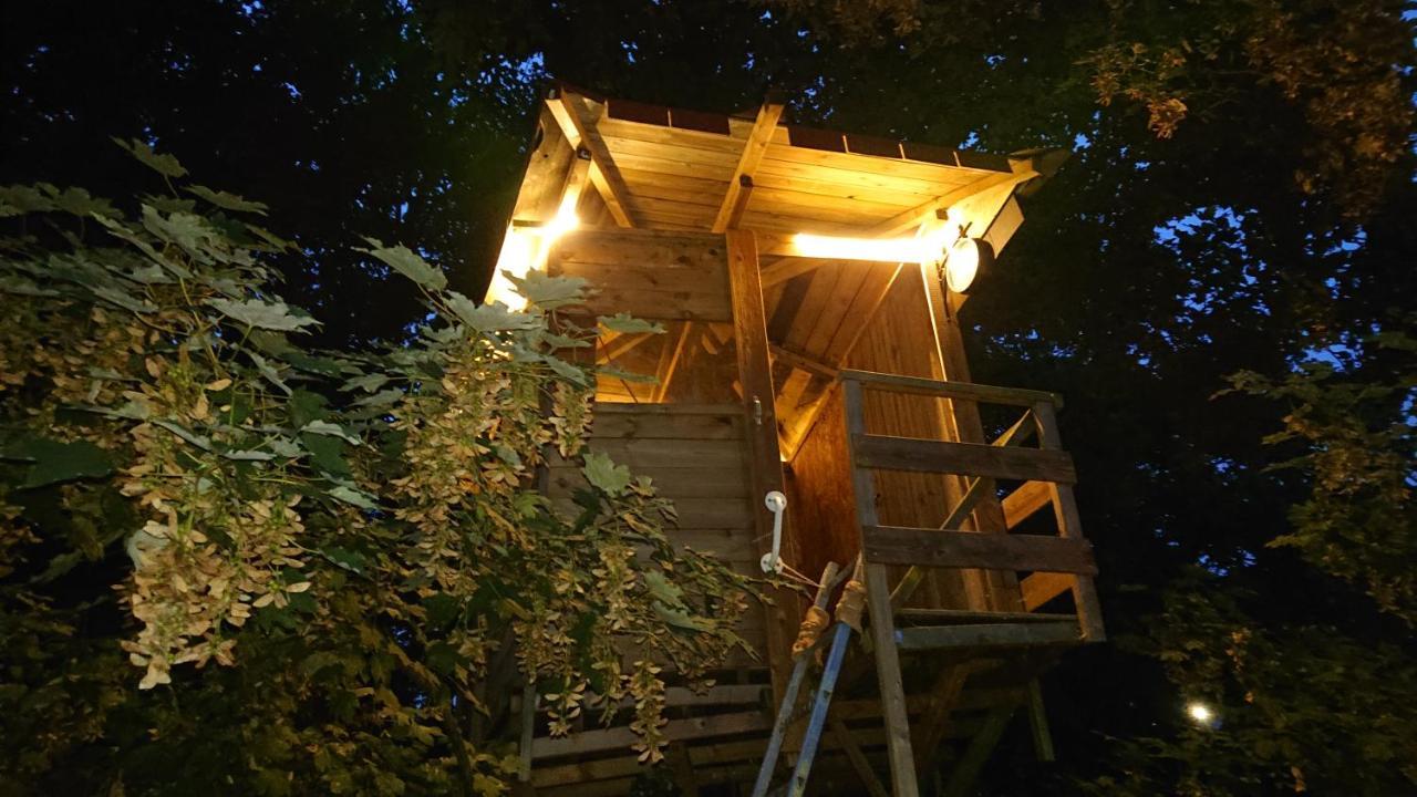 Treehouse Inn Duivendrecht Exterior photo